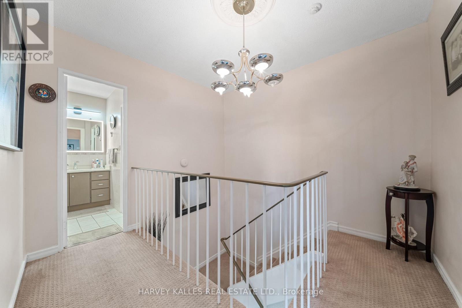 301 - 10 Crescent Town Road, Toronto, Ontario  M4C 5L3 - Photo 24 - E13867786
