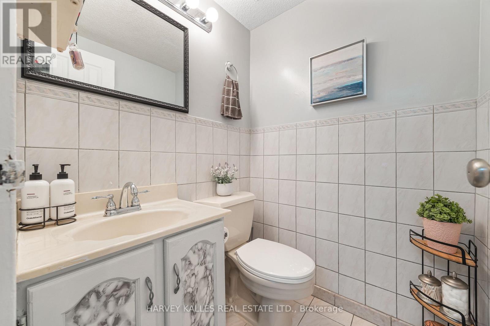 301 - 10 Crescent Town Road, Toronto, Ontario  M4C 5L3 - Photo 31 - E13867786