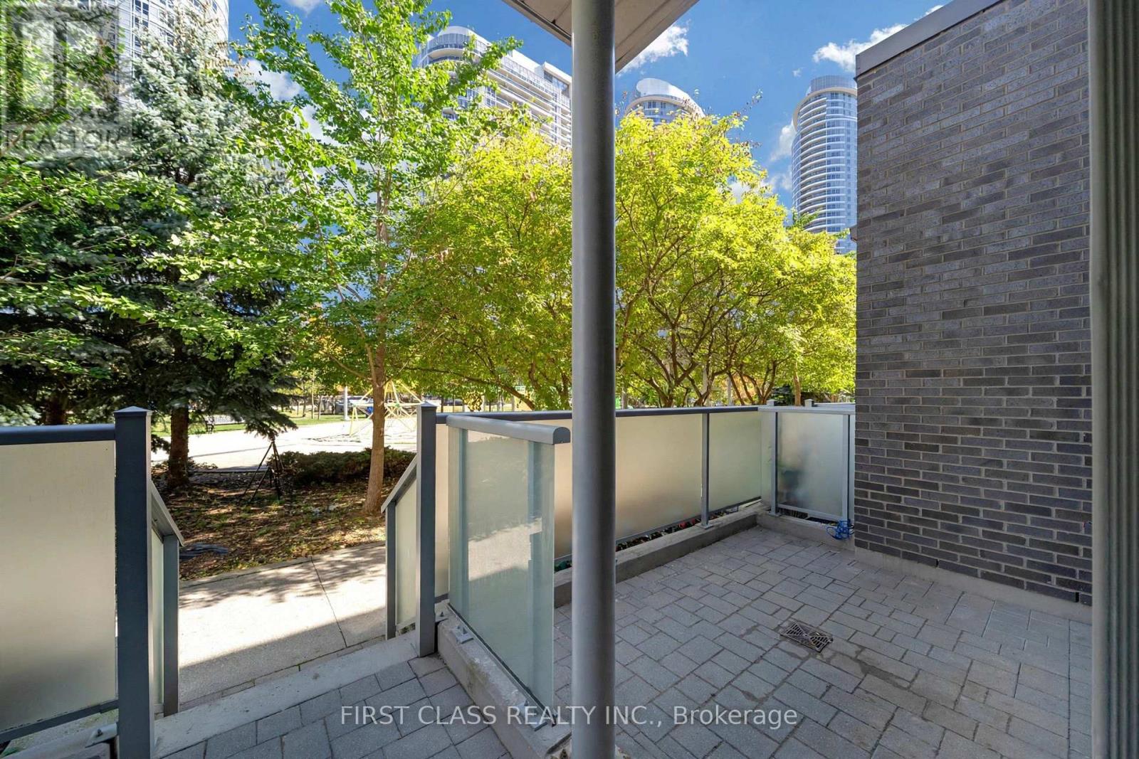 14 - 310 Village Green Square, Toronto, Ontario  M1S 0L1 - Photo 7 - E13867798