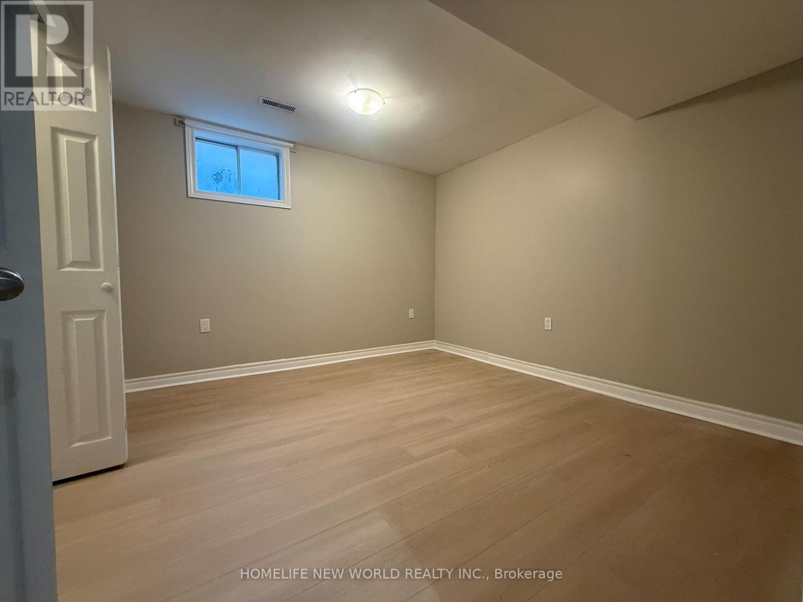 Main, Lower - 12 Jacob Drive, Whitby, Ontario  L1P 1B1 - Photo 13 - E13867862