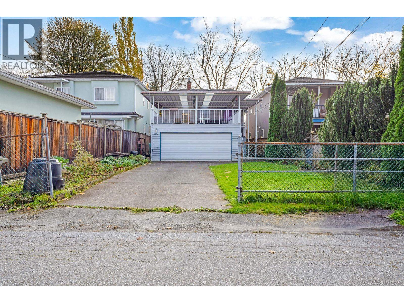 2865 Grant Street, Vancouver, British Columbia  V5K 3H4 - Photo 5 - R3172638