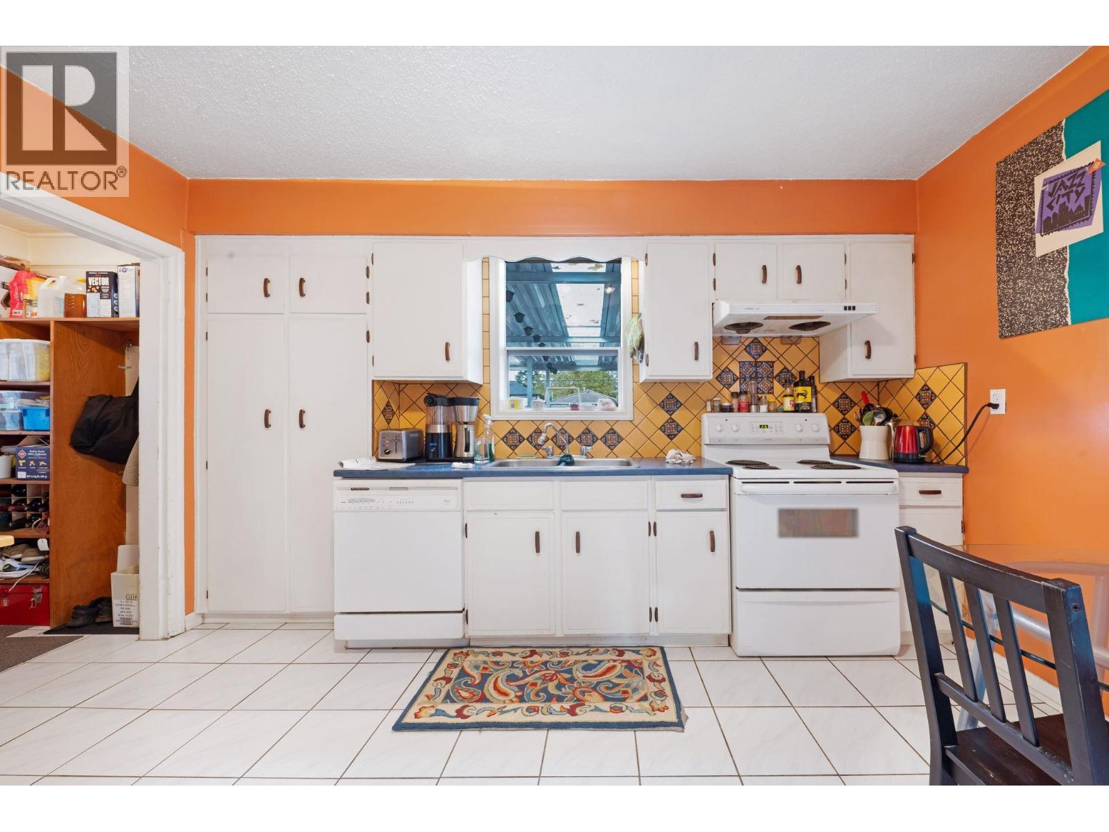 2865 Grant Street, Vancouver, British Columbia  V5K 3H4 - Photo 11 - R3172638