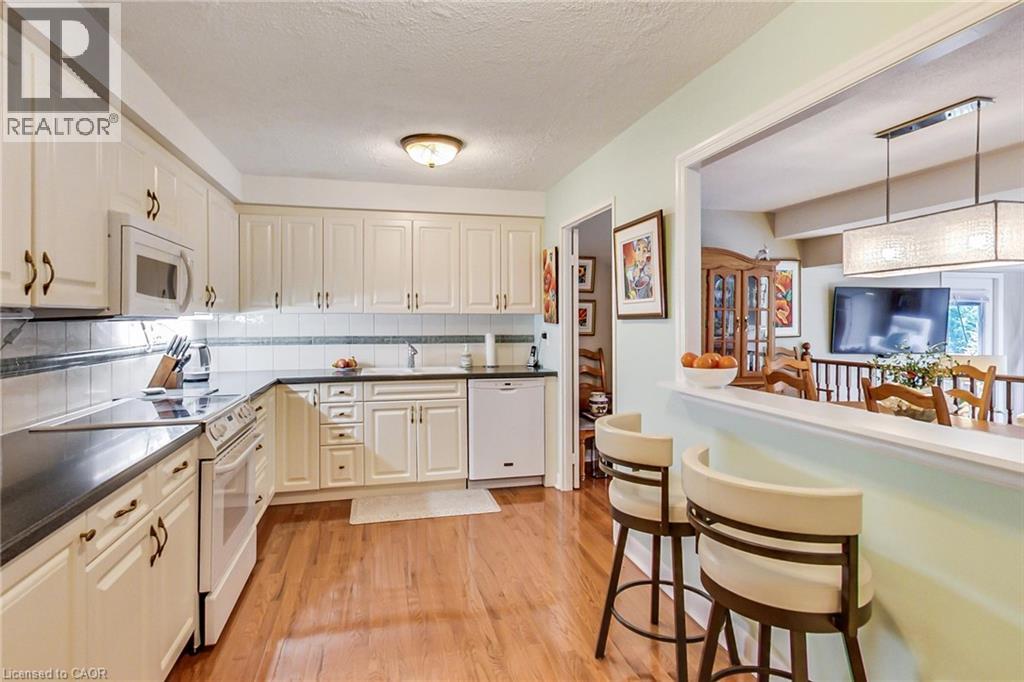 2185 Marine Drive Unit# 202, Oakville, Ontario  L6L 5L6 - Photo 9 - 40868343