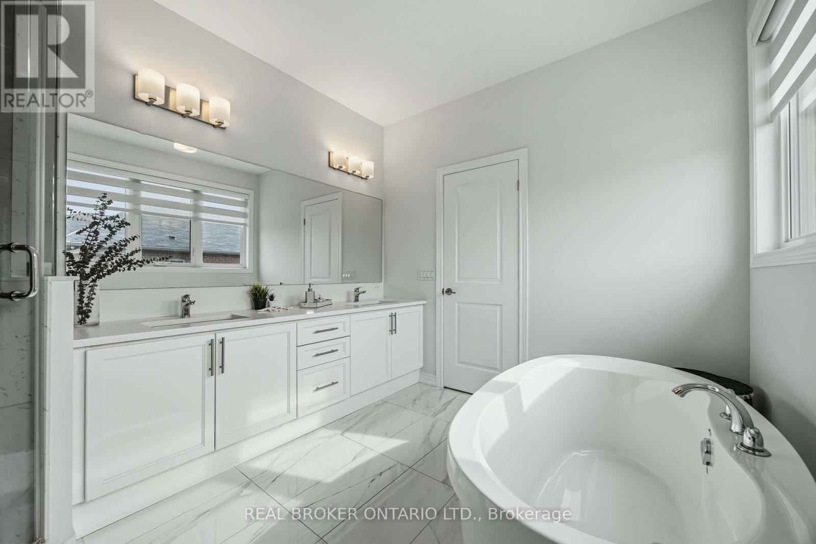 12 Seedling Crescent, Whitchurch-Stouffville, Ontario  L4A 4V4 - Photo 23 - N13867962
