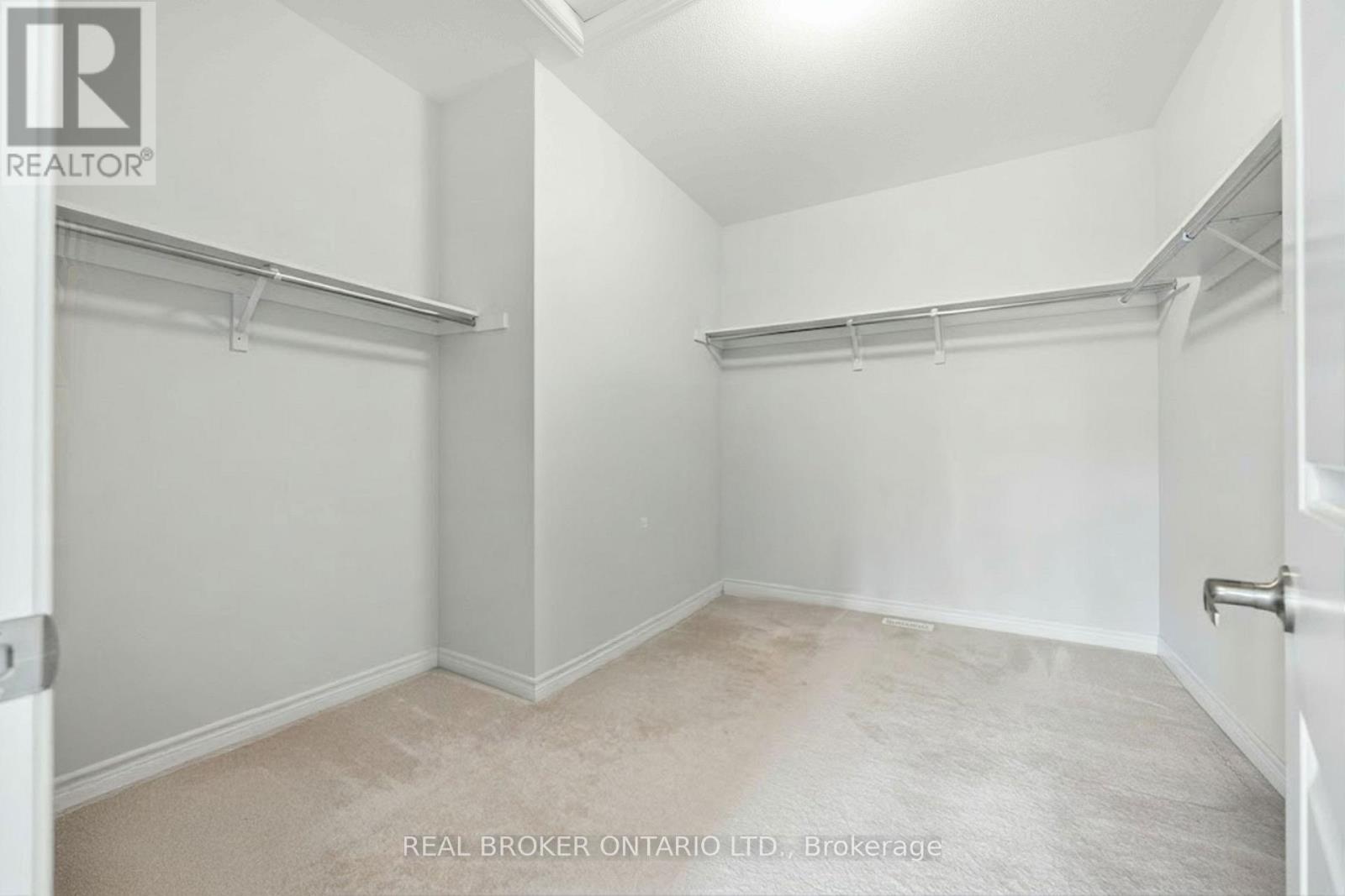 12 Seedling Crescent, Whitchurch-Stouffville, Ontario  L4A 4V4 - Photo 25 - N13867962