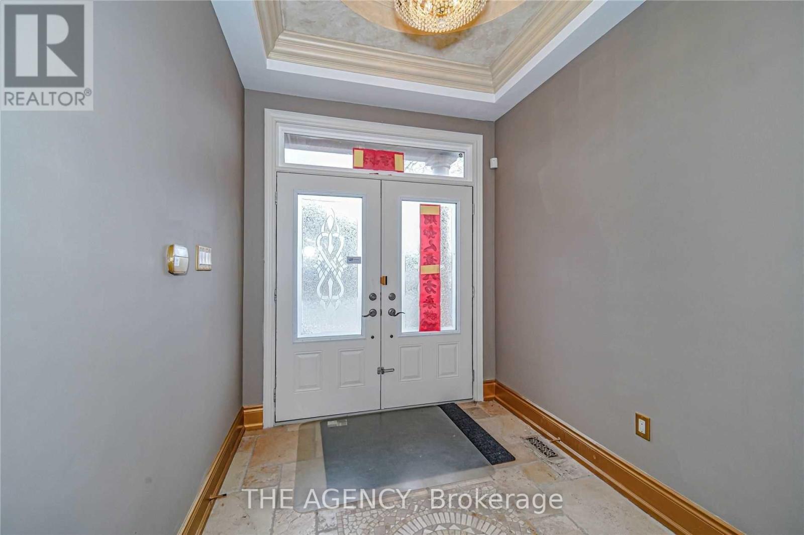 Main Floor - 83 Elm Avenue, Richmond Hill, Ontario  L4C 6K8 - Photo 3 - N13867972