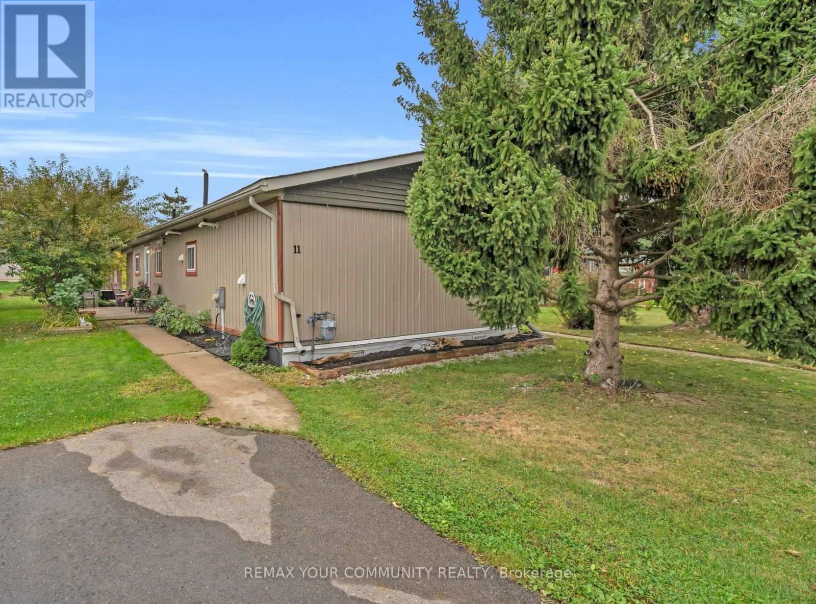 11 Nature Trail Road, Innisfil, Ontario  L9S 1R6 - Photo 3 - N13868032