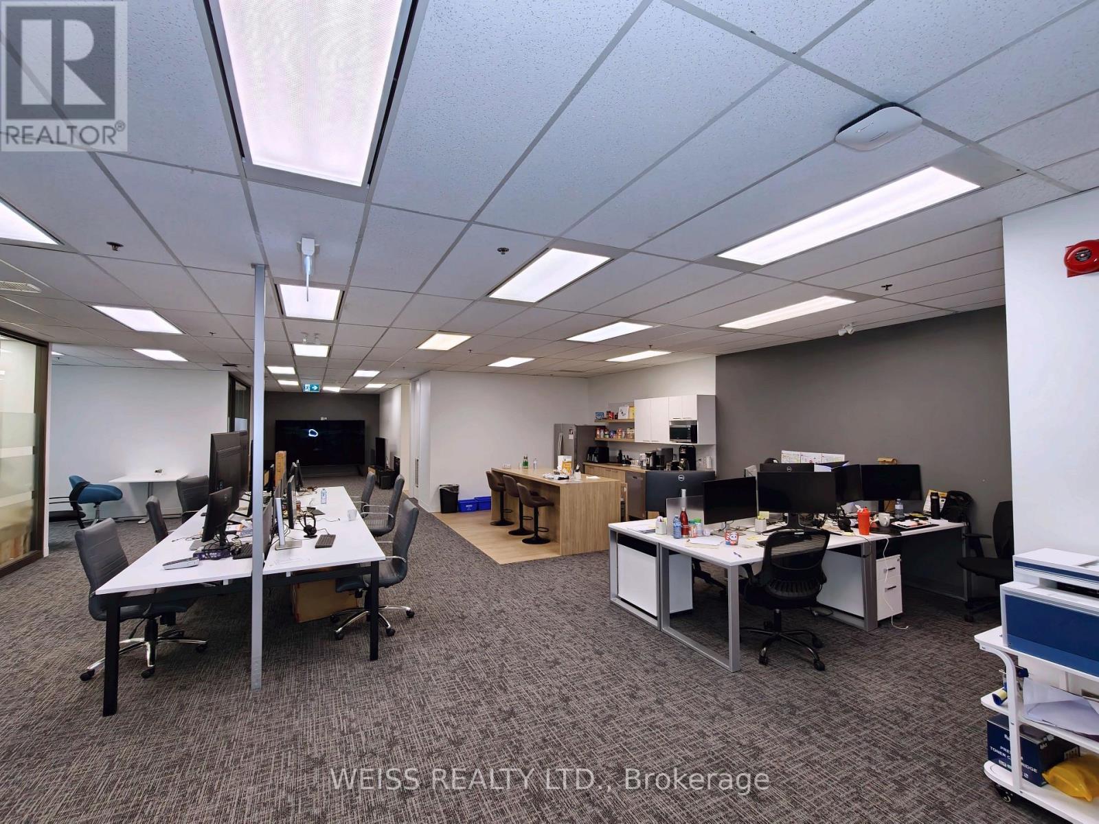 E201 - 675 Cochrane Drive, Markham, Ontario  L3R 0B8 - Photo 19 - N13868034