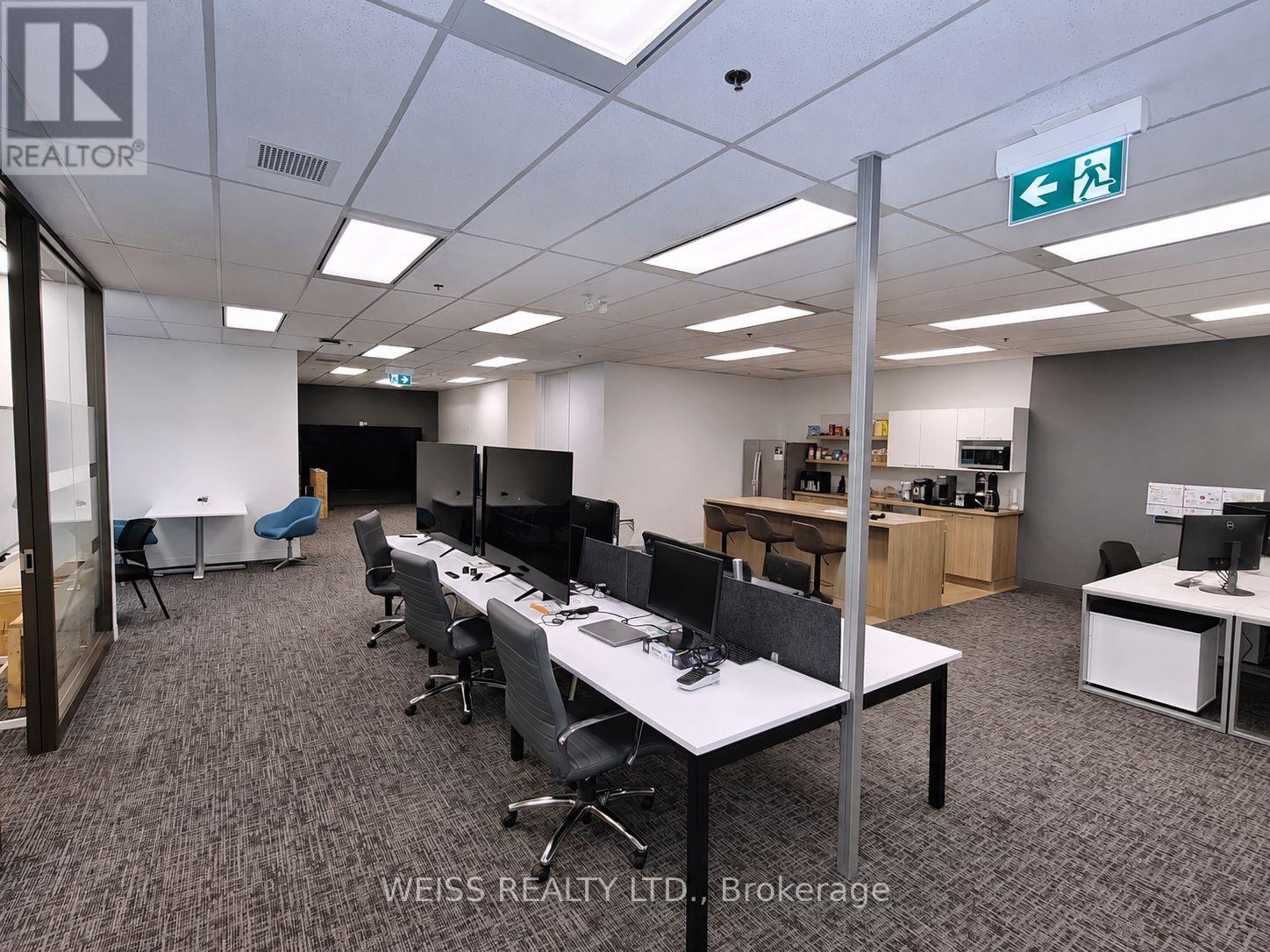 E201 - 675 Cochrane Drive, Markham, Ontario  L3R 0B8 - Photo 23 - N13868034