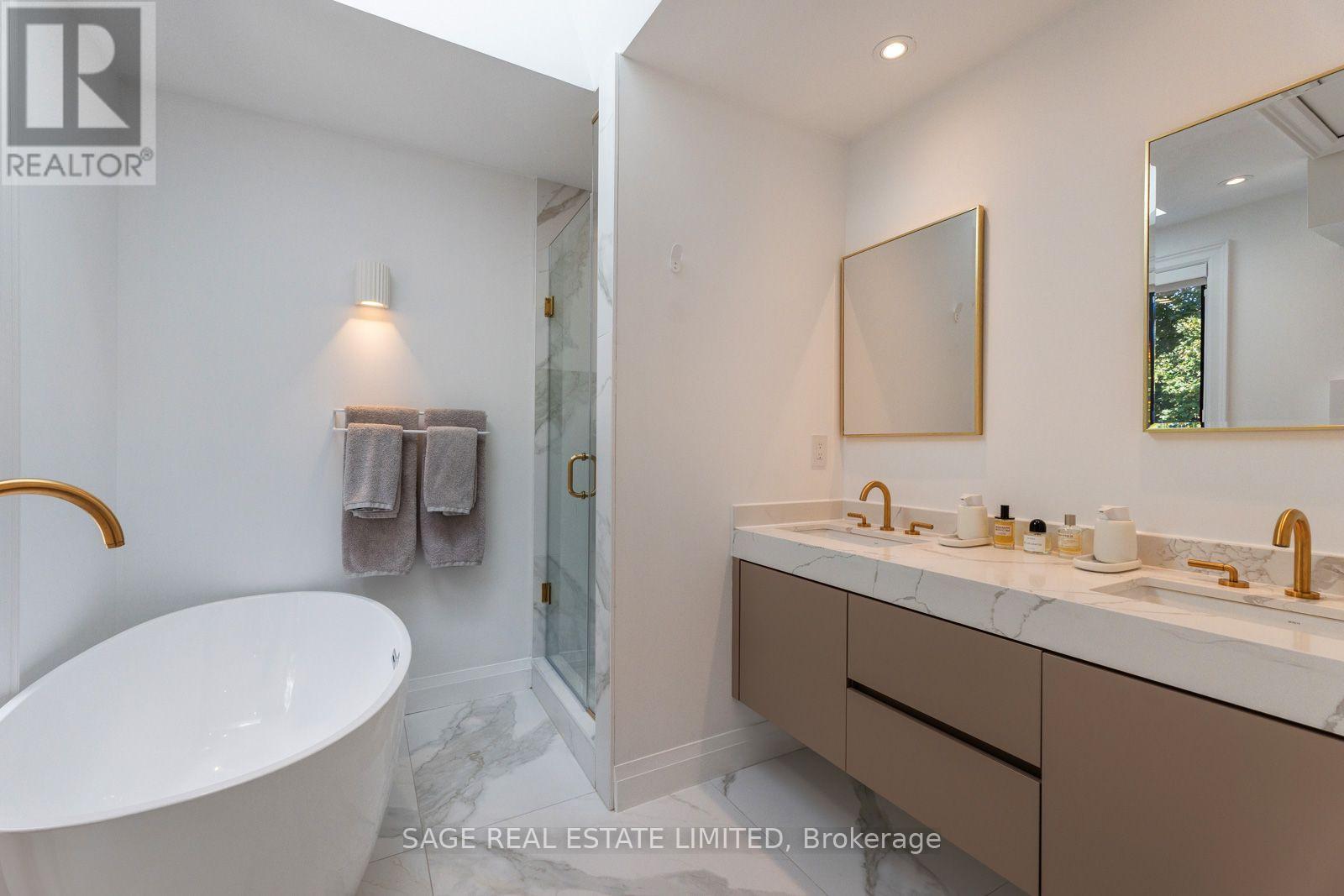 6 Westrose Avenue, Toronto, Ontario  M8X 2A1 - Photo 29 - W13867838
