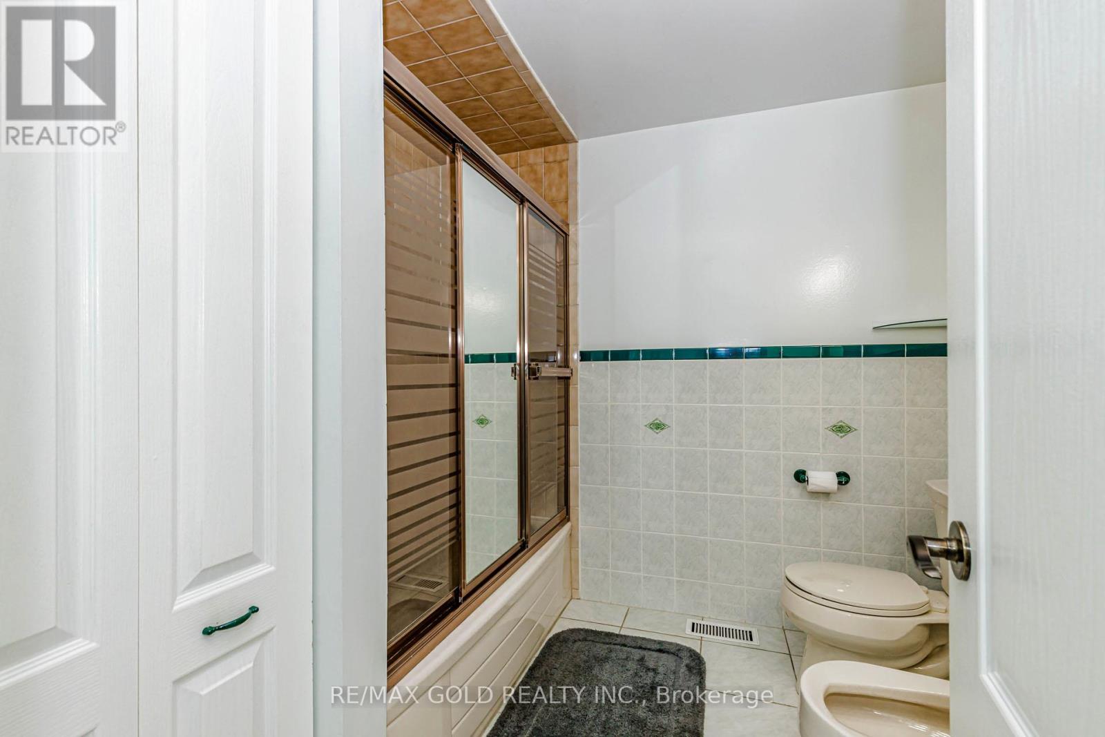 23 Brookdale Crescent, Brampton, Ontario  L6T 1M8 - Photo 32 - W13867872