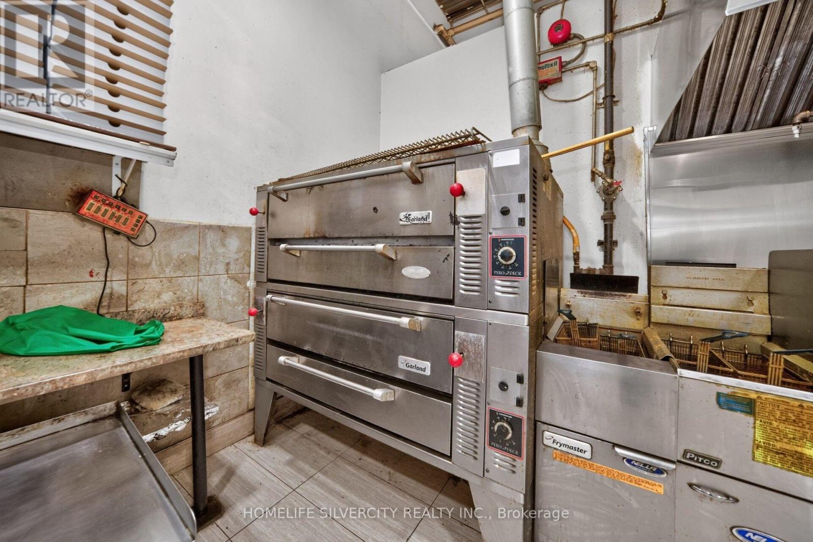 10990 Chinguacousy Road, Brampton, Ontario  L7A 0P1 - Photo 12 - W13867956