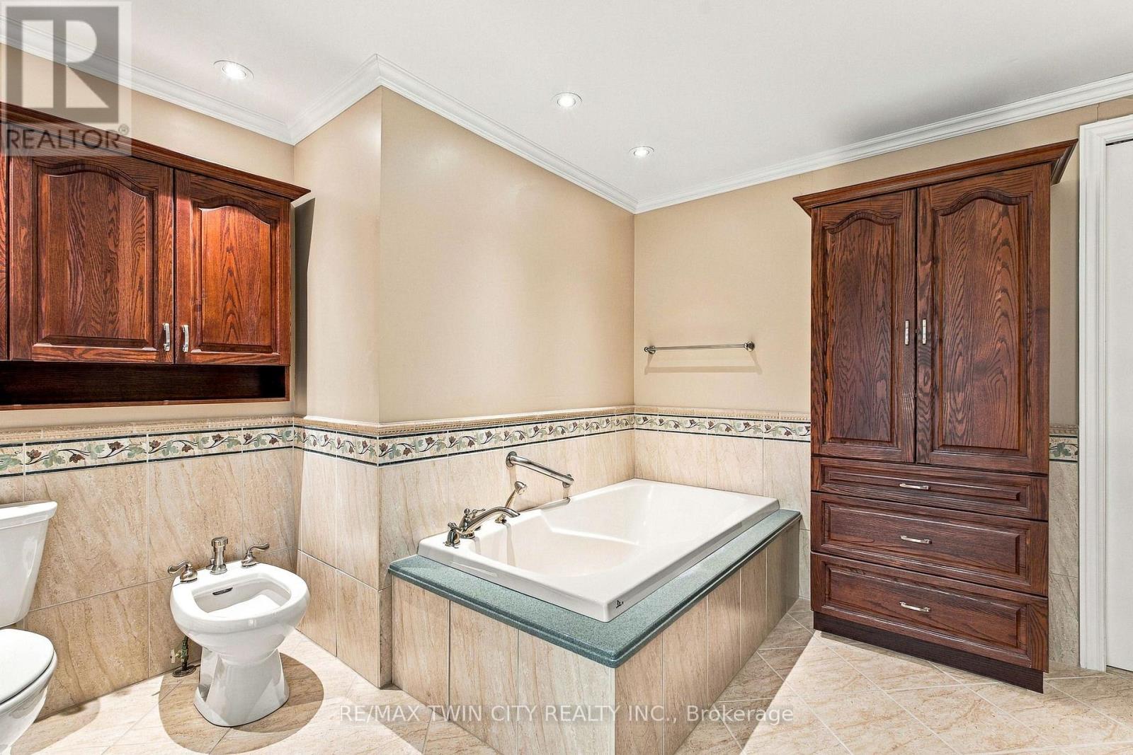 287 Blue Heron Ridge, Cambridge, Ontario  N3H 3H1 - Photo 28 - X13867792