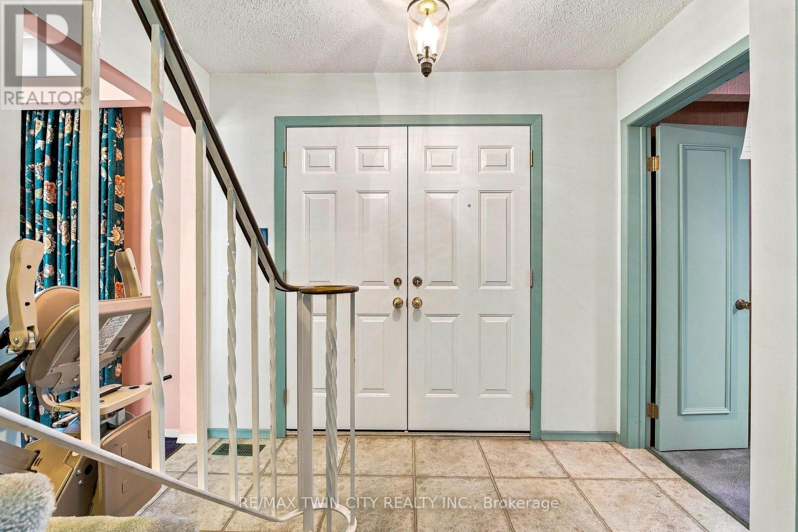 287 Blue Heron Ridge, Cambridge, Ontario  N3H 3H1 - Photo 6 - X13867792