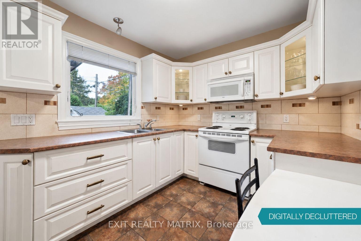 1866 Lenester Avenue, Ottawa, Ontario  K2A 3W8 - Photo 17 - X13828866