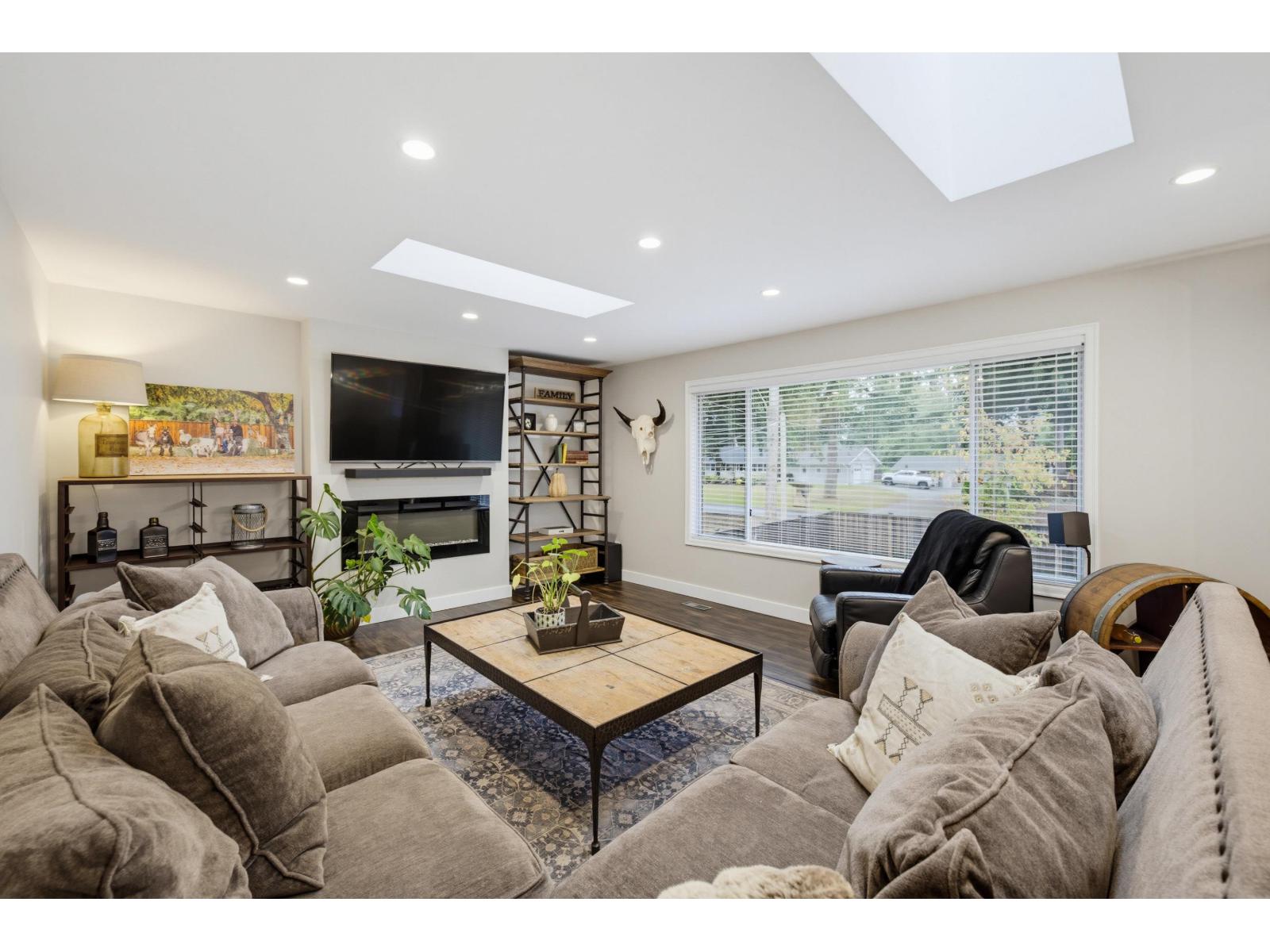 24061 55 AVENUE