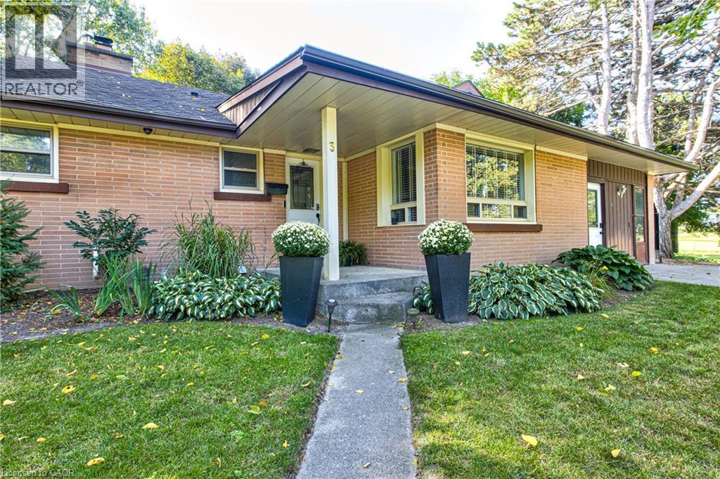 3 Oakwood Avenue, Kitchener, Ontario  N2H 6G7 - Photo 2 - 40869187