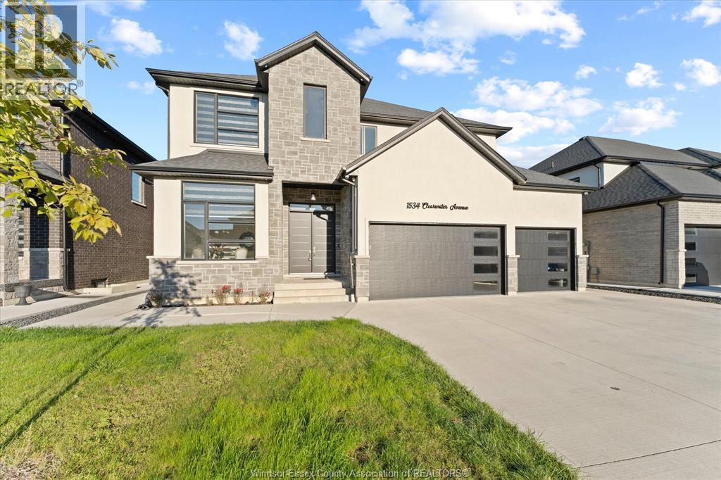 1534 CLEARWATER AVENUE, Windsor, Ontario