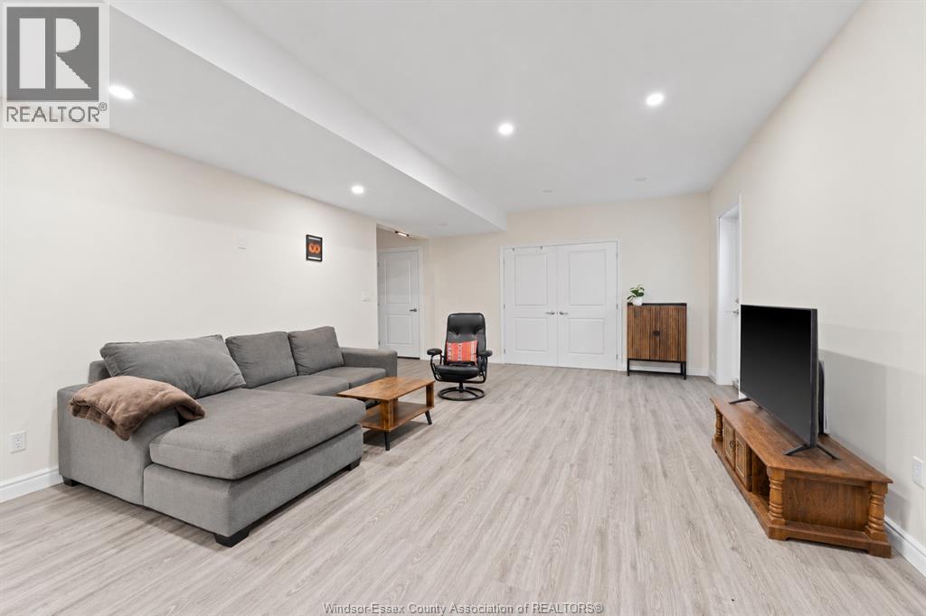 1534 Clearwater Avenue, Windsor, Ontario  N8P 0E9 - Photo 33 - 26024657