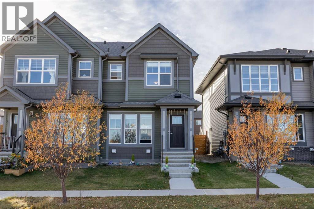 251 Chinook Gate Boulevard Sw, Airdrie, Alberta  T4B 5J4 - Photo 1 - A2350394