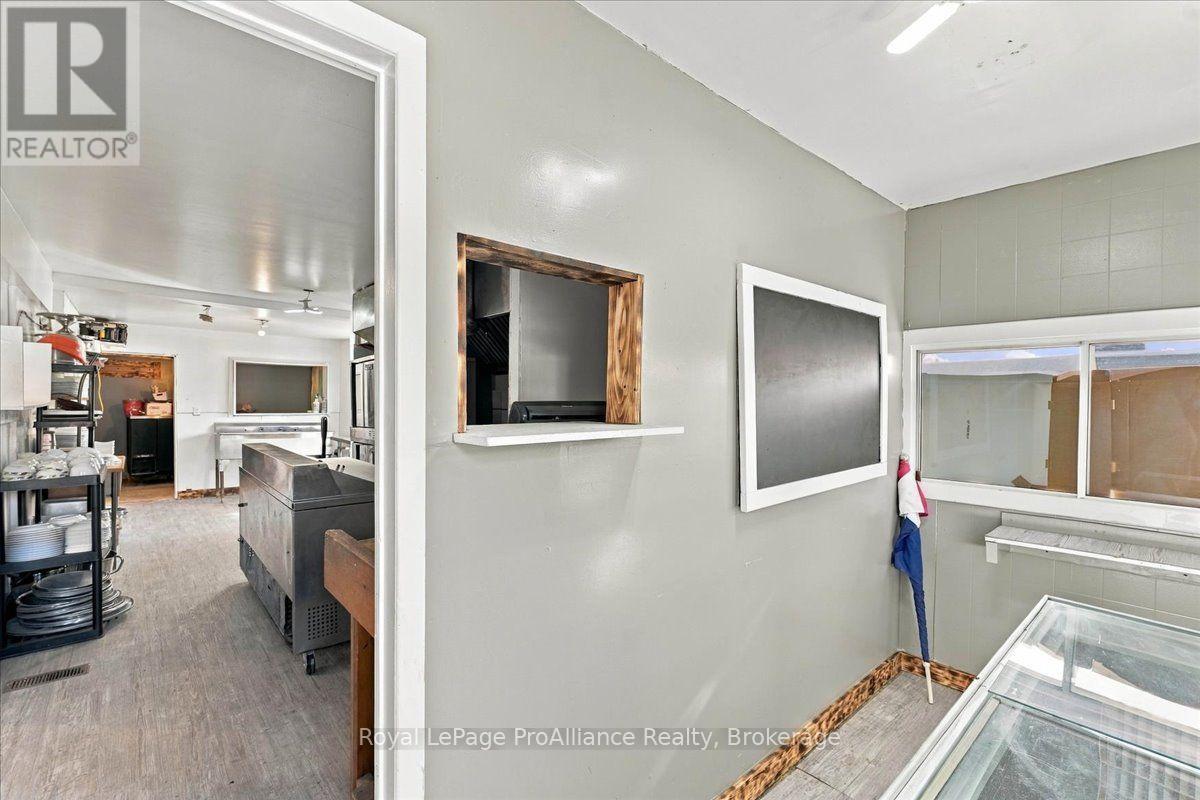 12269 Highway 41 Highway, Addington Highlands, Ontario  K0H 2G0 - Photo 16 - X13868222