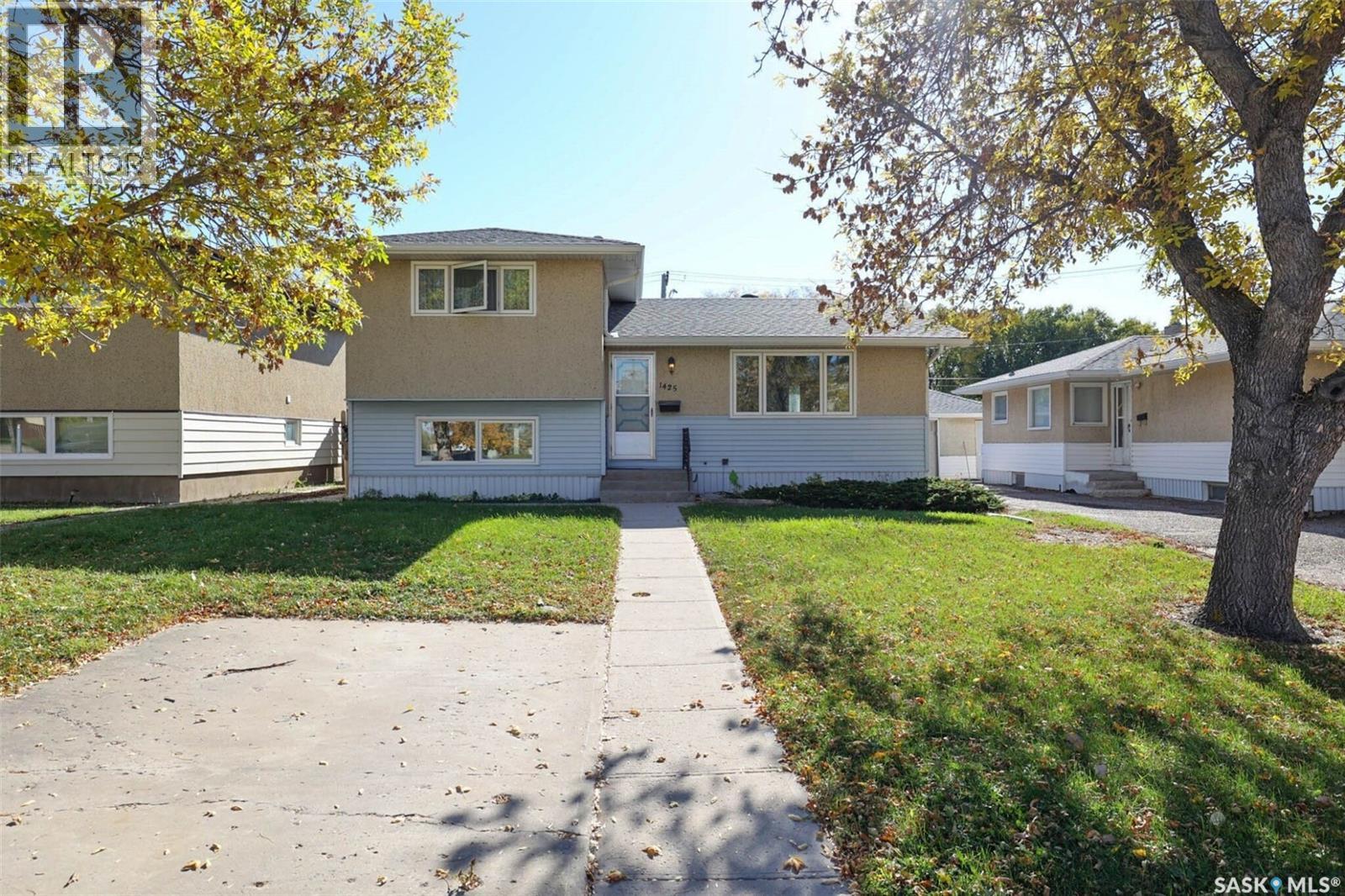 1425 9th AVENUE N, regina, Saskatchewan
