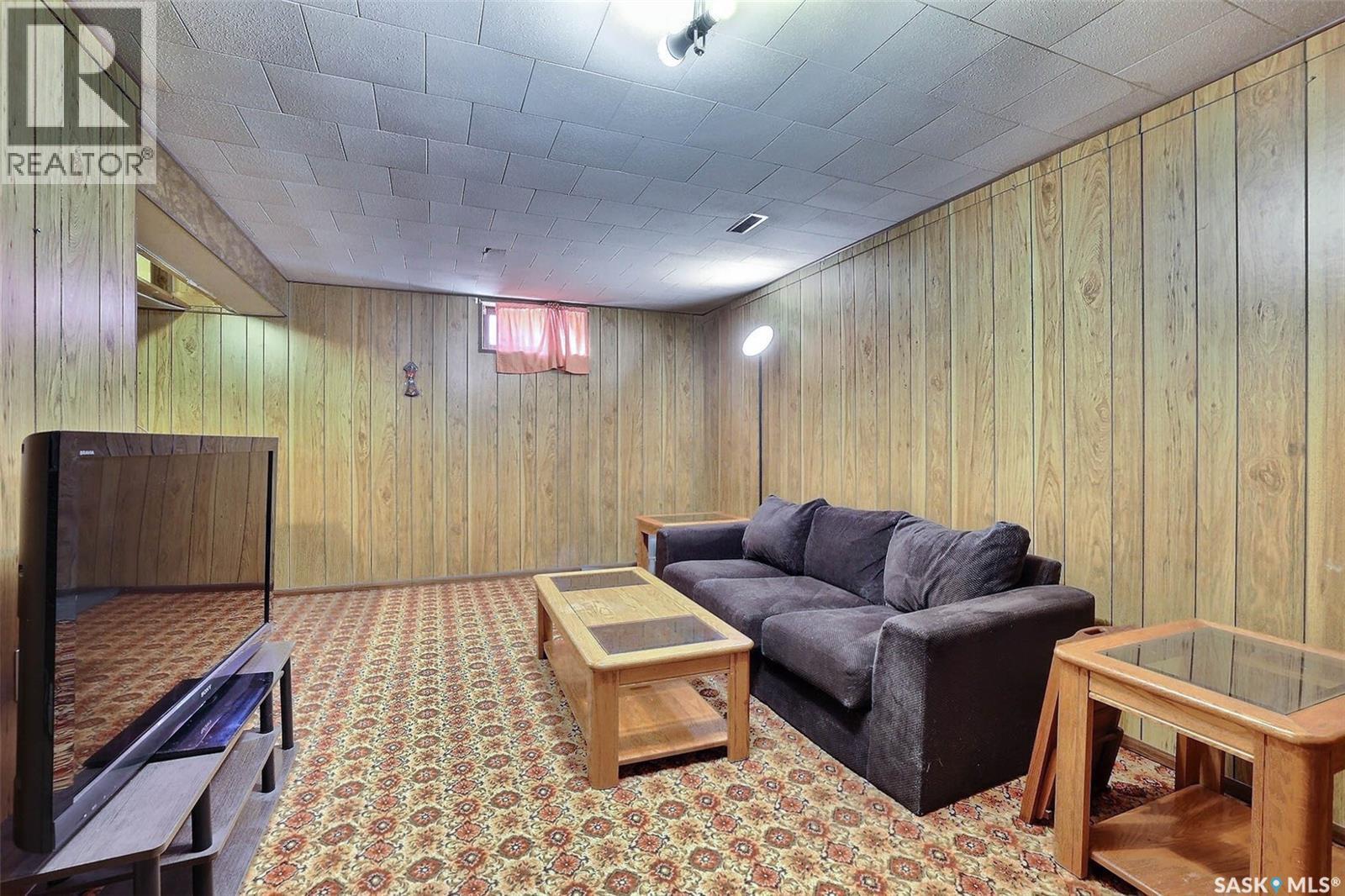 1425 9th Avenue N, Regina, Saskatchewan  S4R 0E6 - Photo 21 - SK050473
