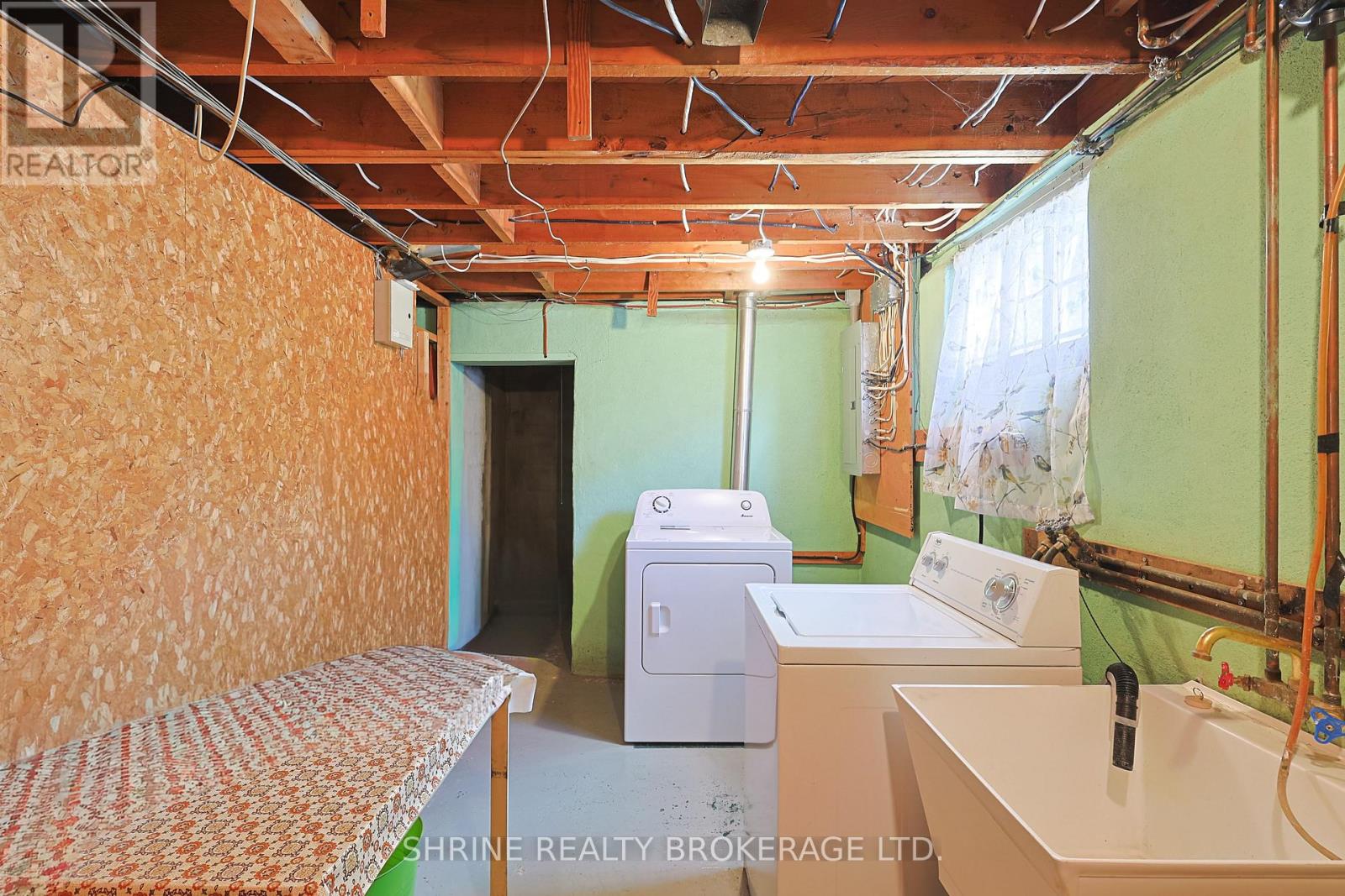 227 Sterling Street, London East, Ontario  N5Y 1Z3 - Photo 29 - X13868072