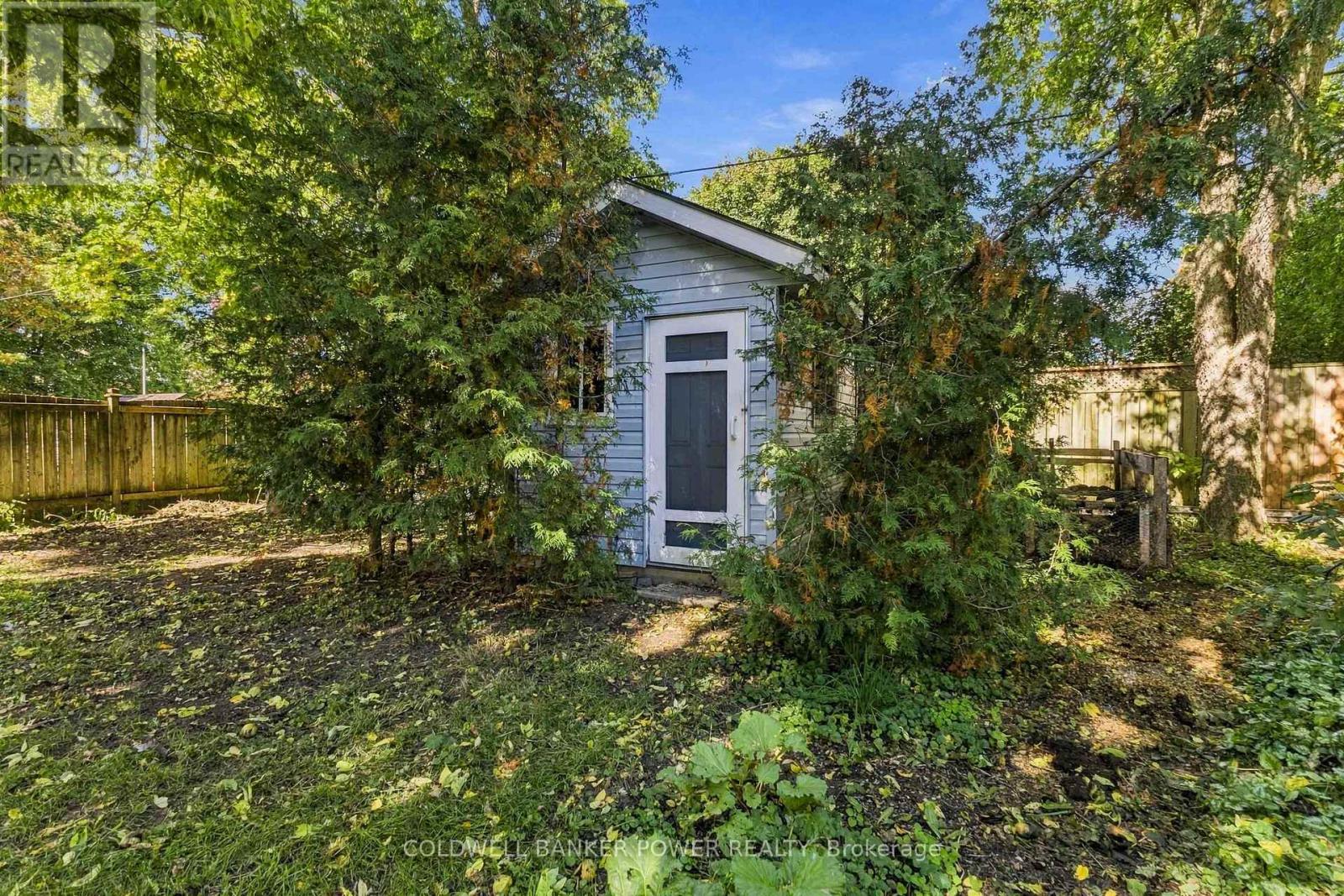 168 William Street, North Middlesex, Ontario  N0M 1A0 - Photo 29 - X13868216