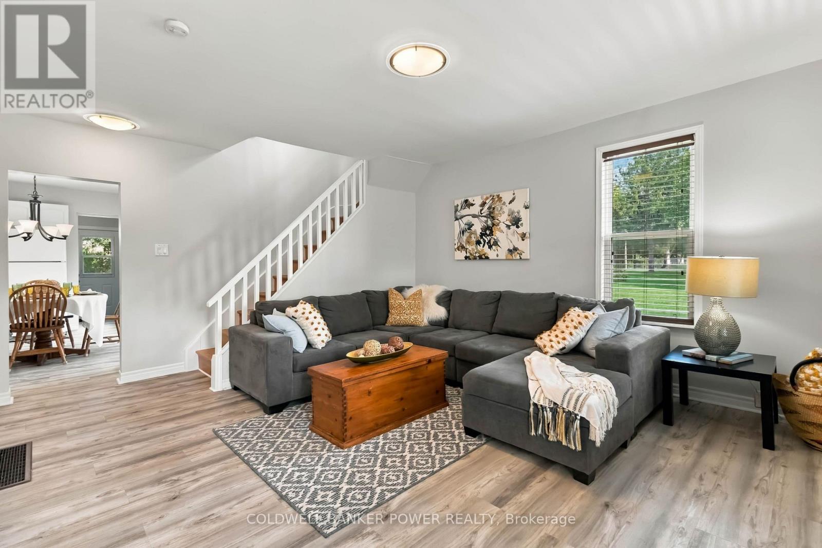 168 William Street, North Middlesex, Ontario  N0M 1A0 - Photo 8 - X13868216