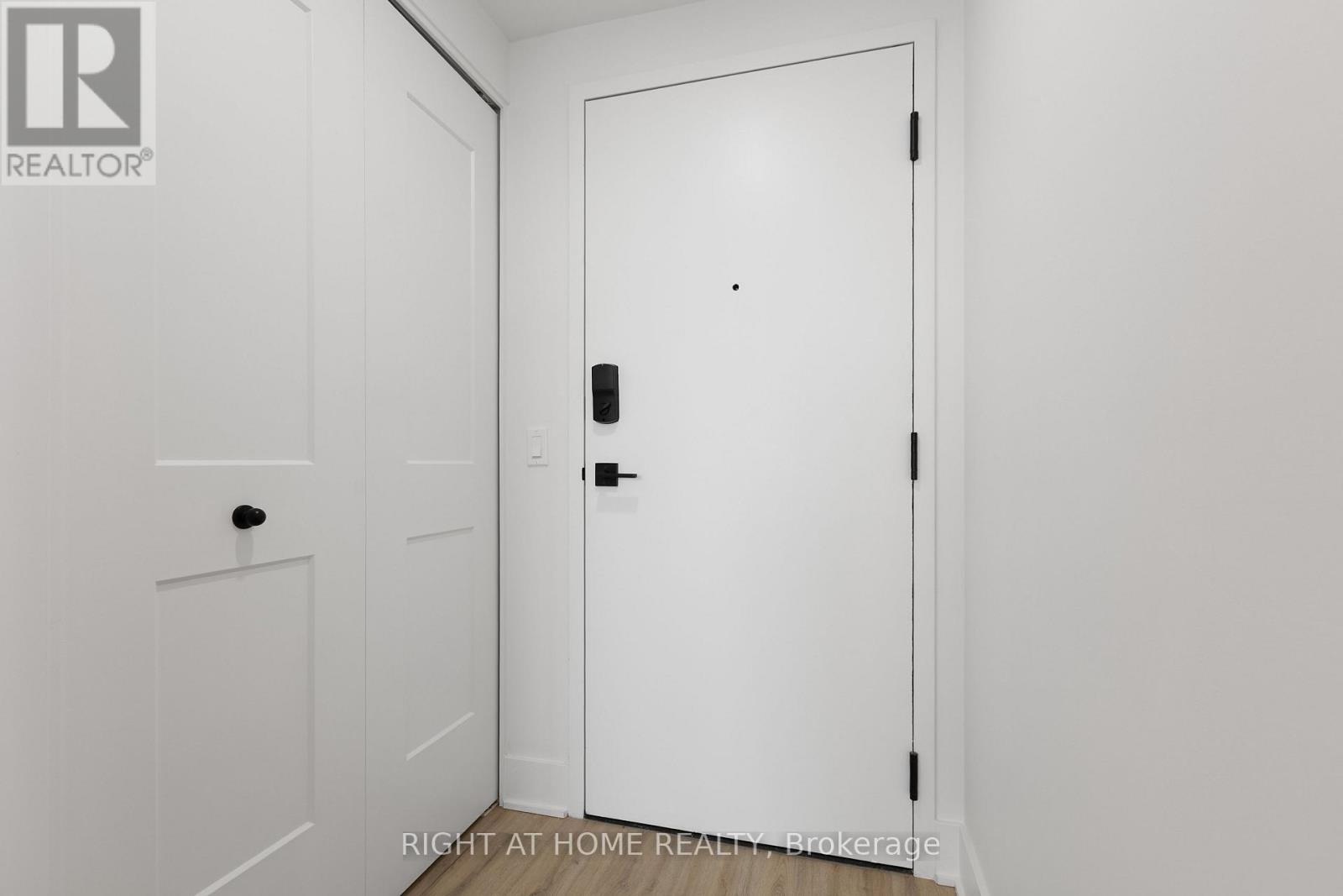 406 - 377 Winona Avenue, Ottawa, Ontario  K1Z 5H8 - Photo 3 - X13868208