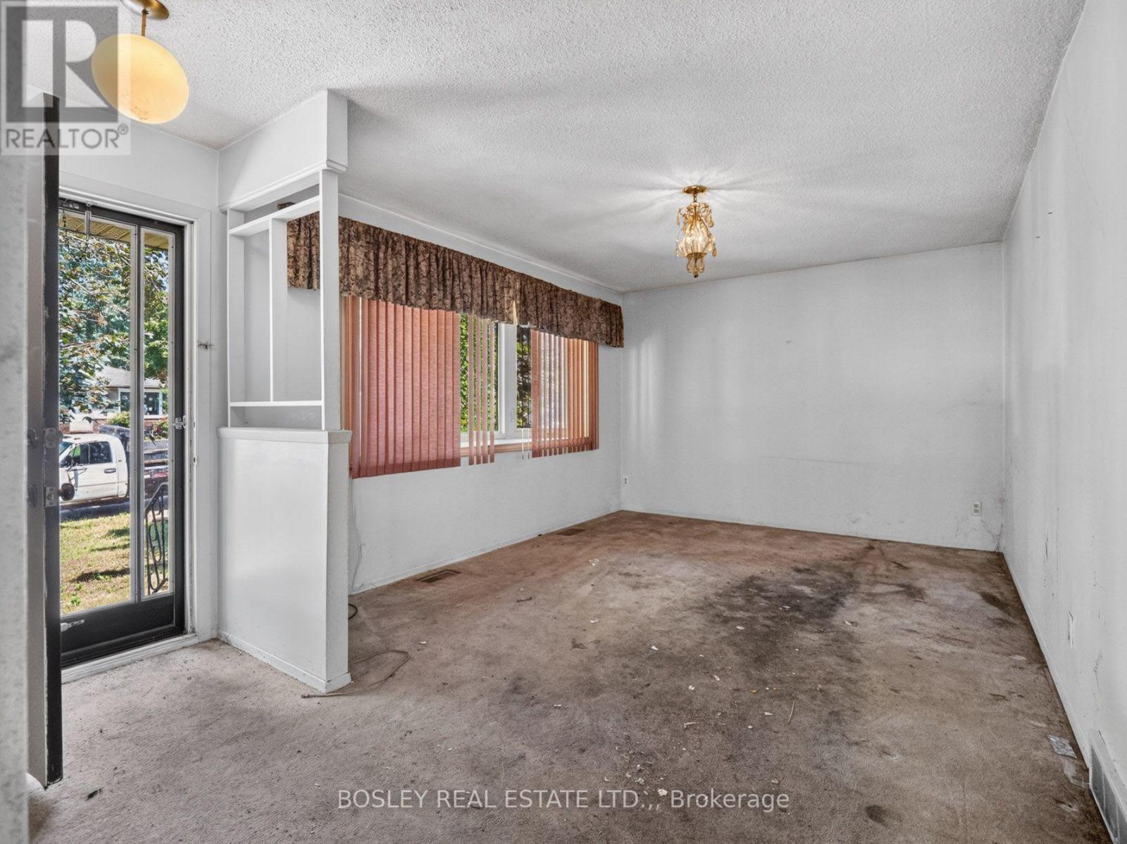 1 Wallace Street, St. Catharines, Ontario  L2S 3A8 - Photo 7 - X13868190