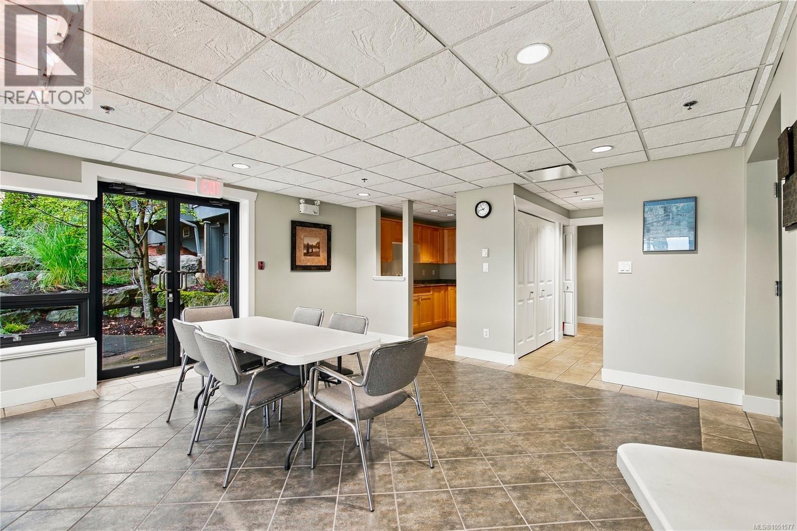 204 1620 Townsite Rd
