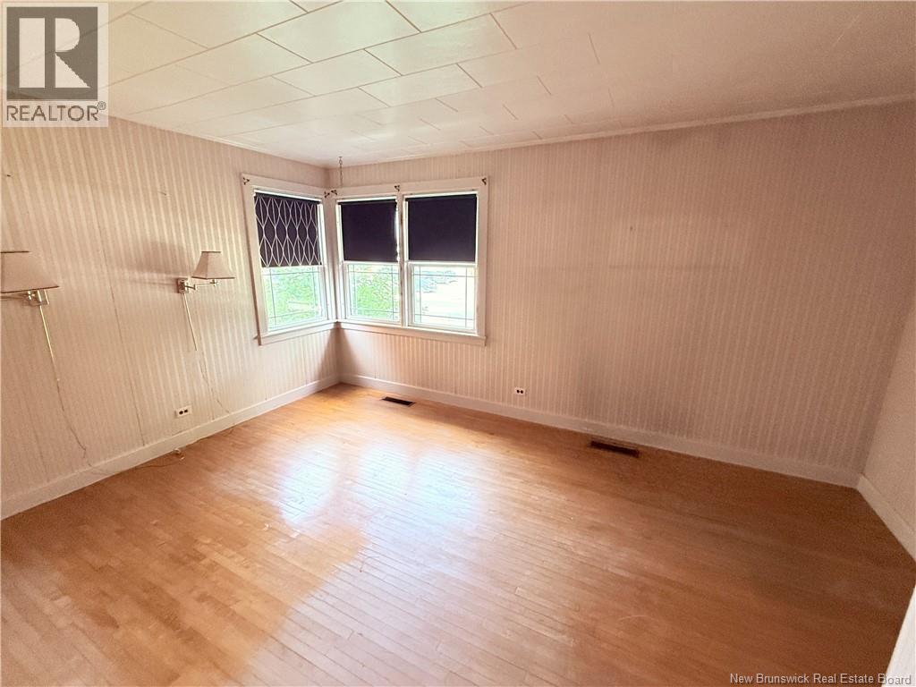 841 Main Street, Woodstock, New Brunswick  E7M 2G5 - Photo 24 - NB149113