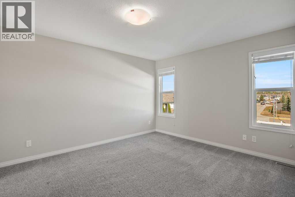 1 Coventry Close