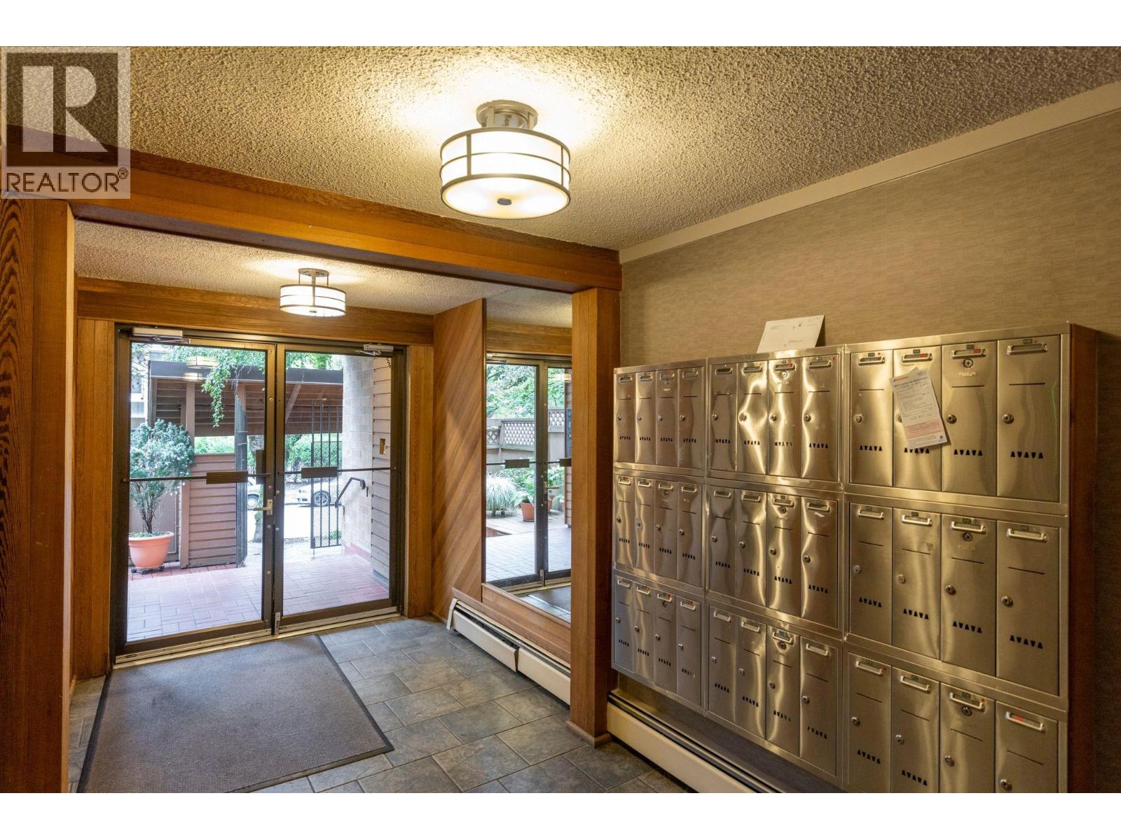 301 1930 W 3rd Avenue, Vancouver, British Columbia  V6J 1L1 - Photo 37 - R3172826