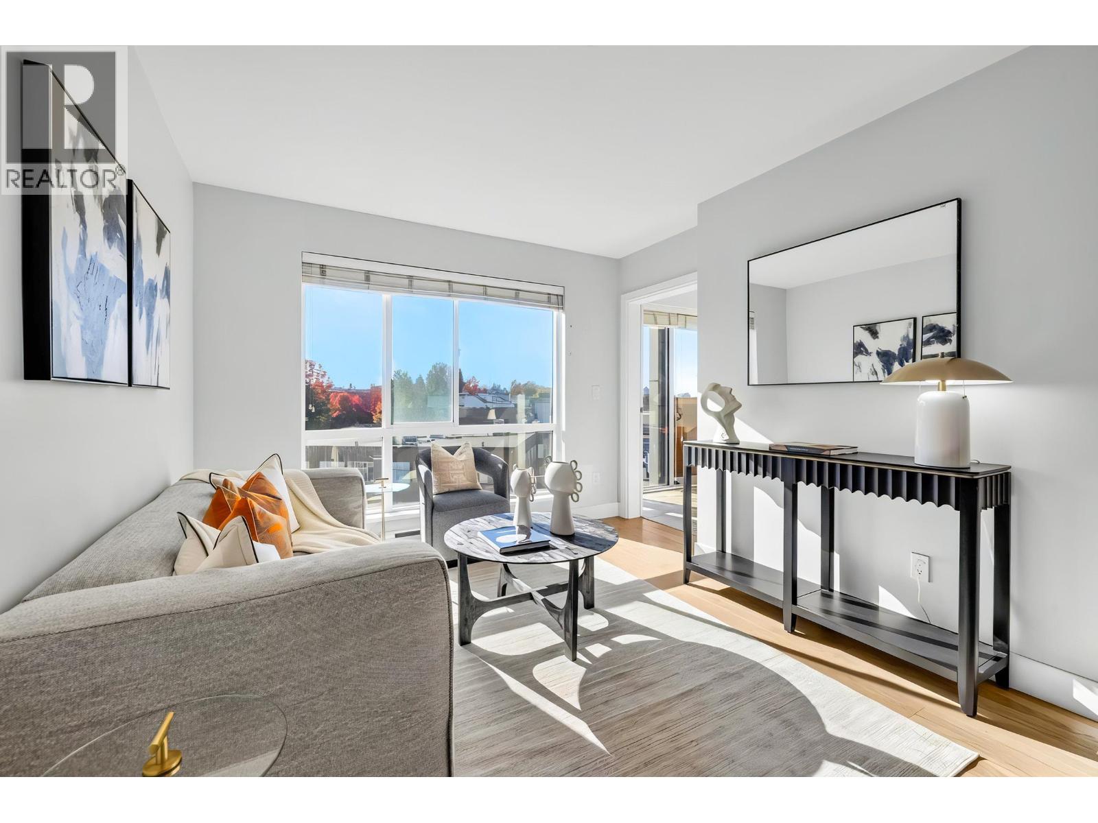 403 233 Kingsway, Vancouver, British Columbia  V5T 3J5 - Photo 4 - R3172834