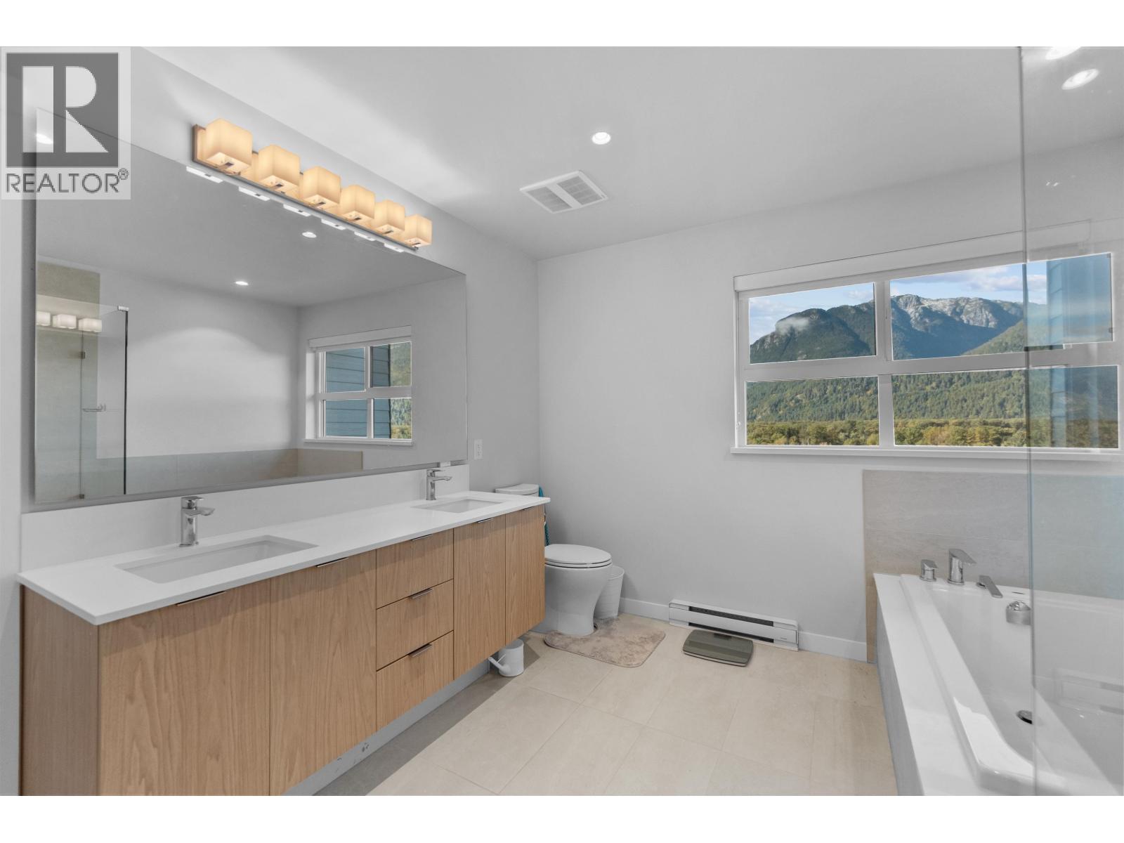 41245 Highline Place, Squamish, British Columbia  V8B 1C2 - Photo 18 - R3172836
