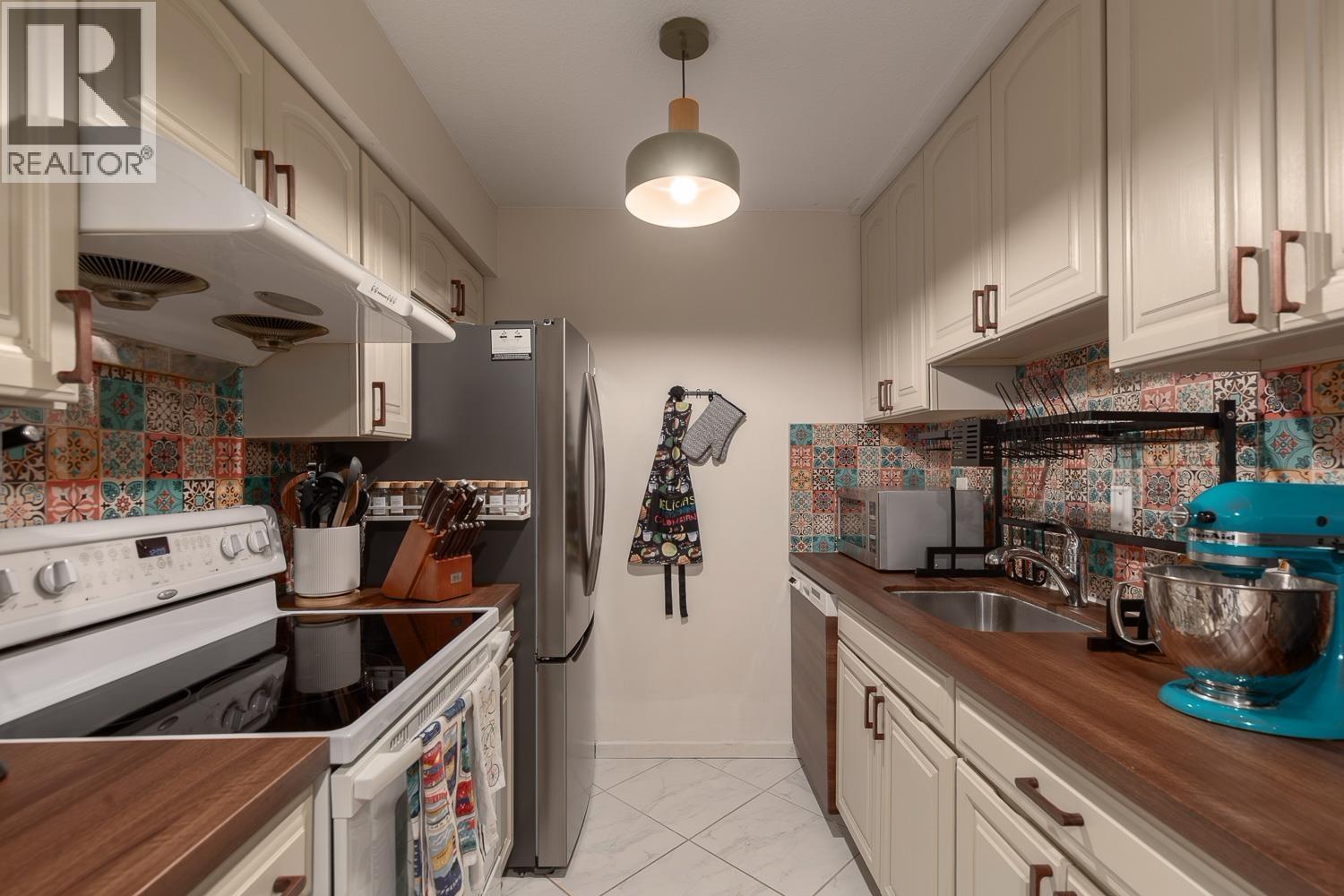 208 1435 Nelson Street, Vancouver, British Columbia  V6G 2Z3 - Photo 15 - R3172857