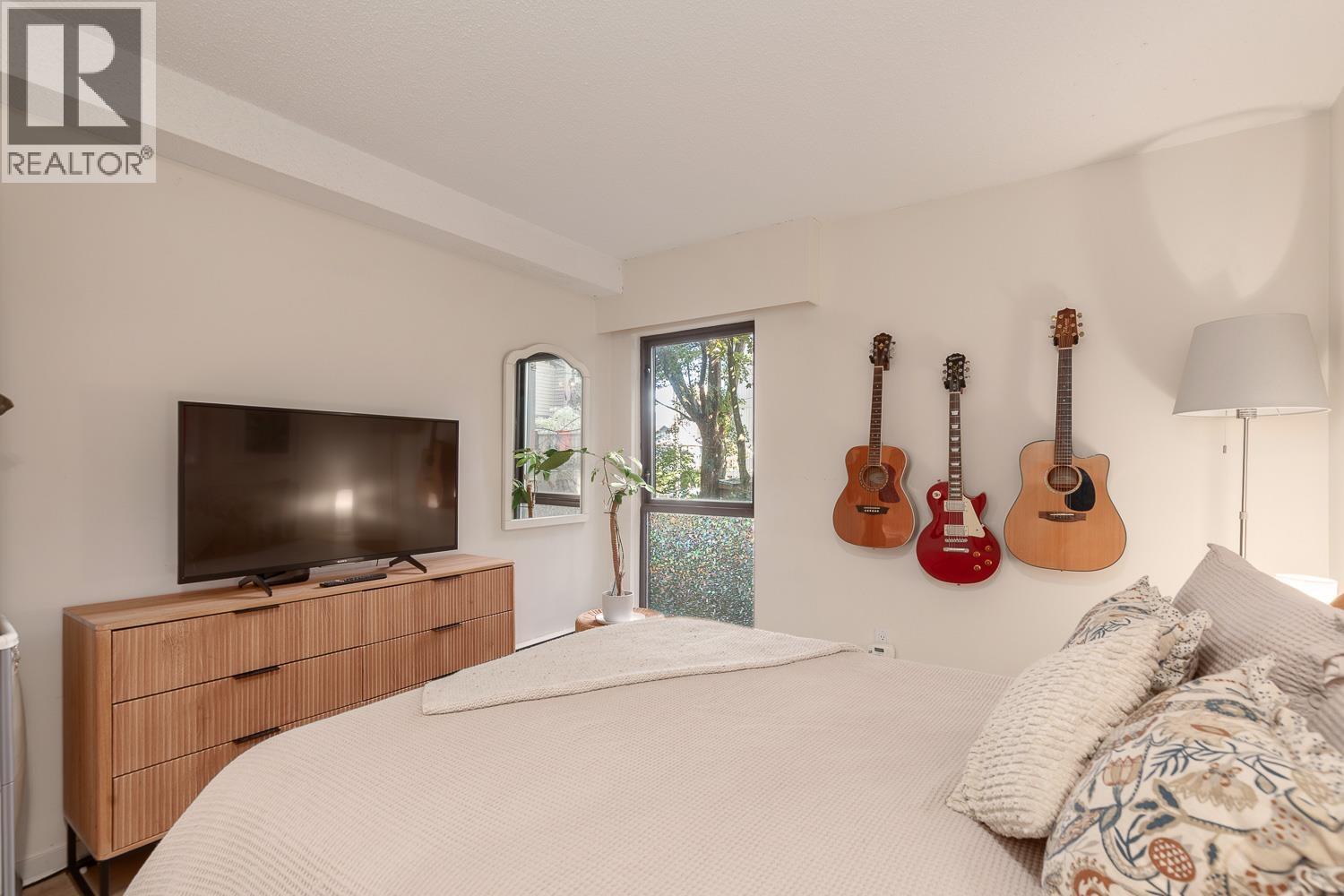208 1435 Nelson Street, Vancouver, British Columbia  V6G 2Z3 - Photo 2 - R3172857