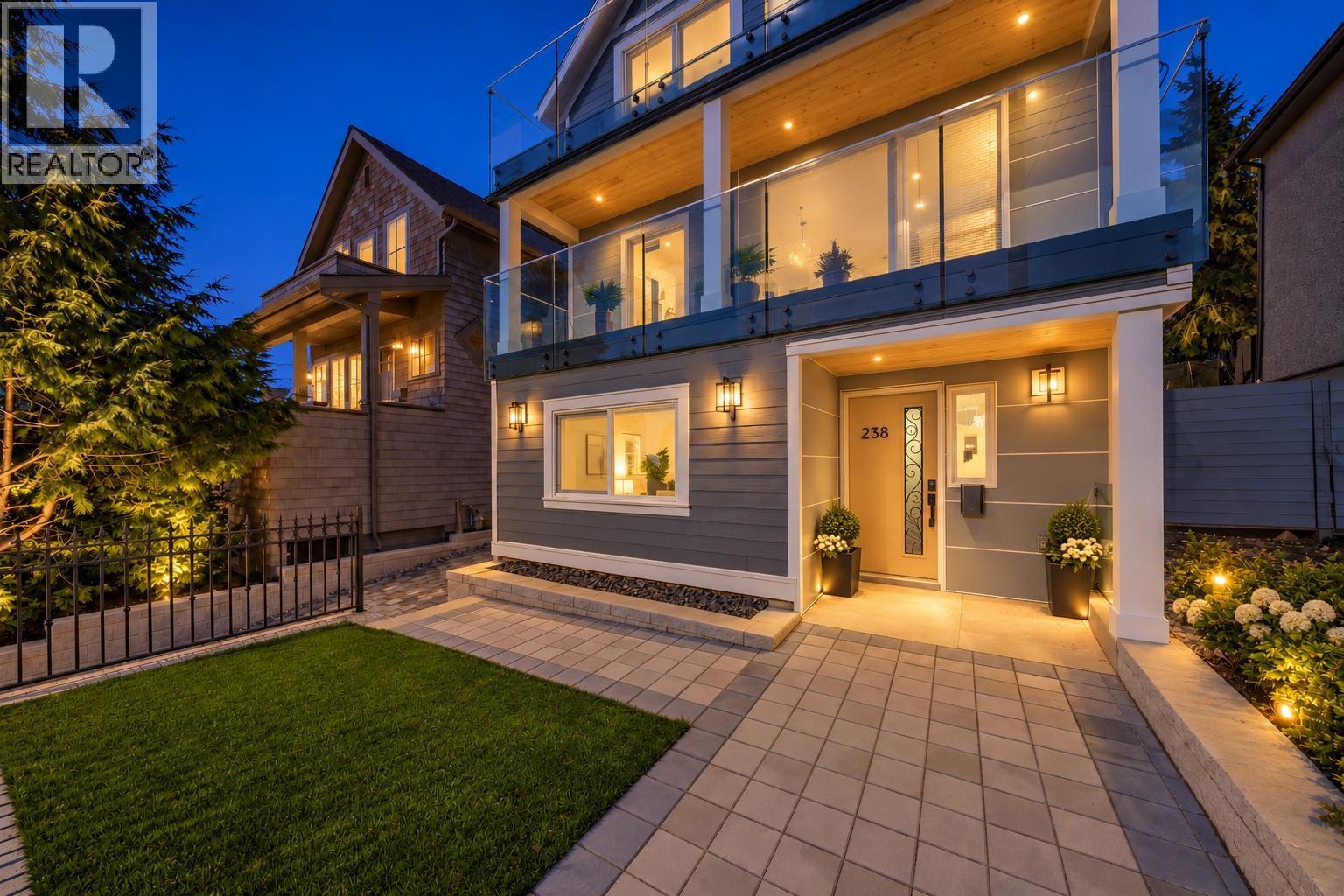 238 E 28th Street, North Vancouver, British Columbia  V7N 1C2 - Photo 4 - R3172876