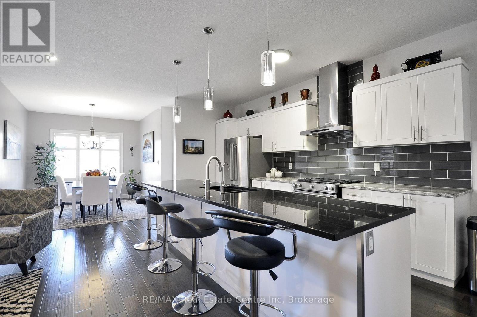 318 Fairway Road, Woodstock, Ontario  N4T 0A4 - Photo 10 - X13868186