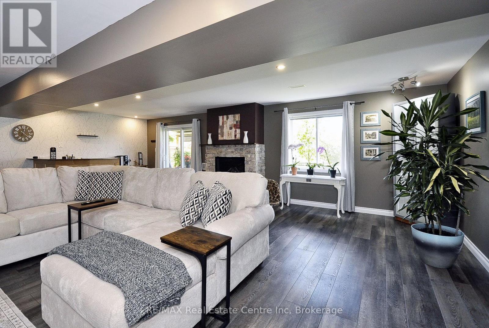 318 Fairway Road, Woodstock, Ontario  N4T 0A4 - Photo 36 - X13868186