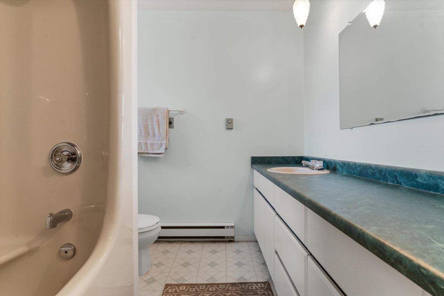 42111 RATZLAFF ROAD|Yarrow