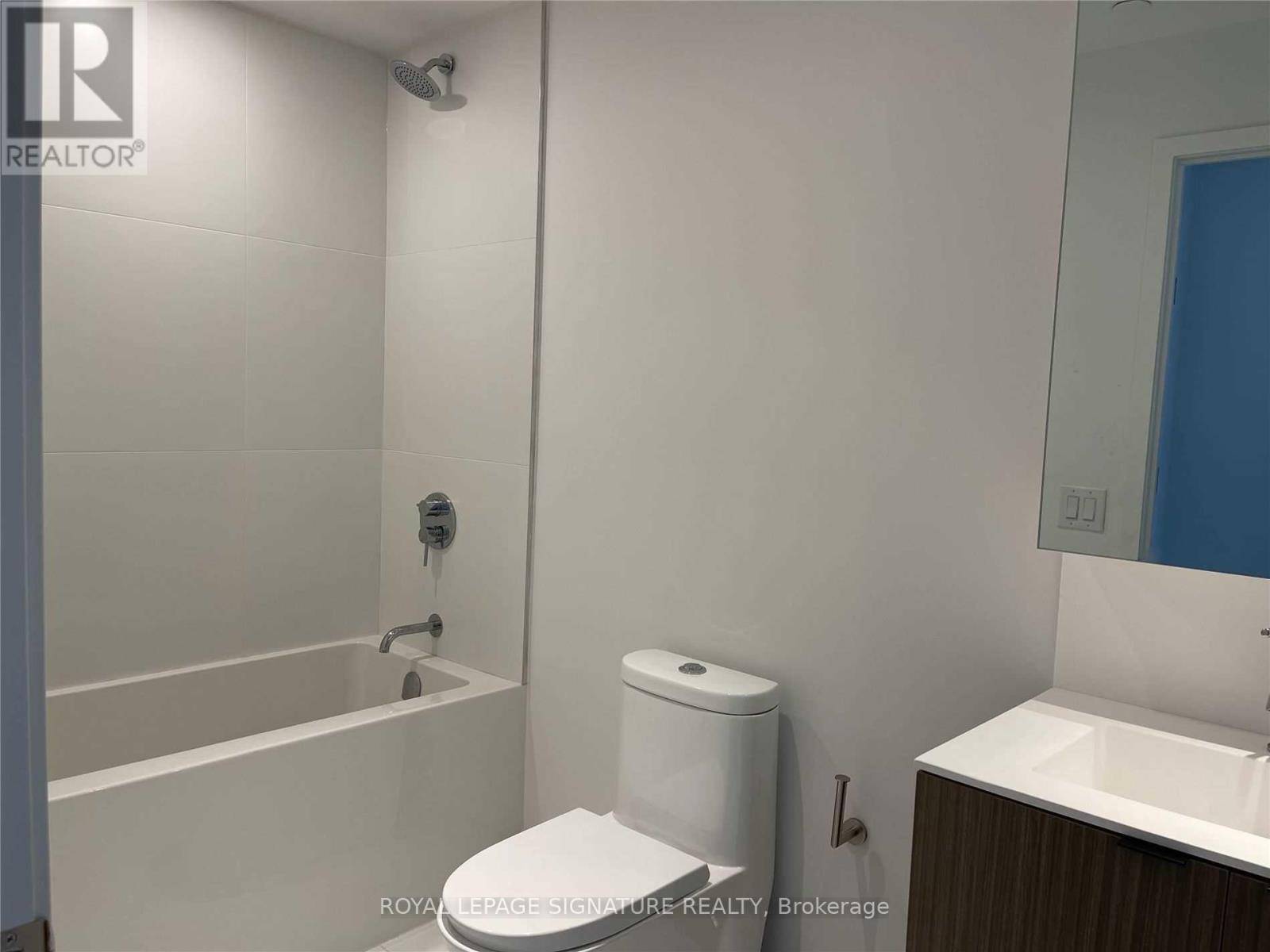1301 - 20 Edward Street, Toronto, Ontario  M5G 0C5 - Photo 8 - C13868220
