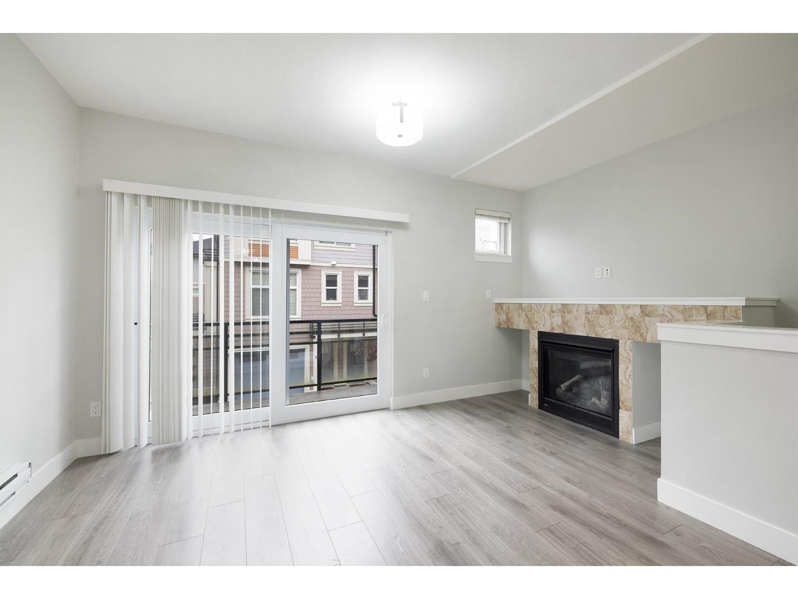 27 14660 105a Avenue, Surrey, British Columbia  V3R 5X9 - Photo 6 - R3172867