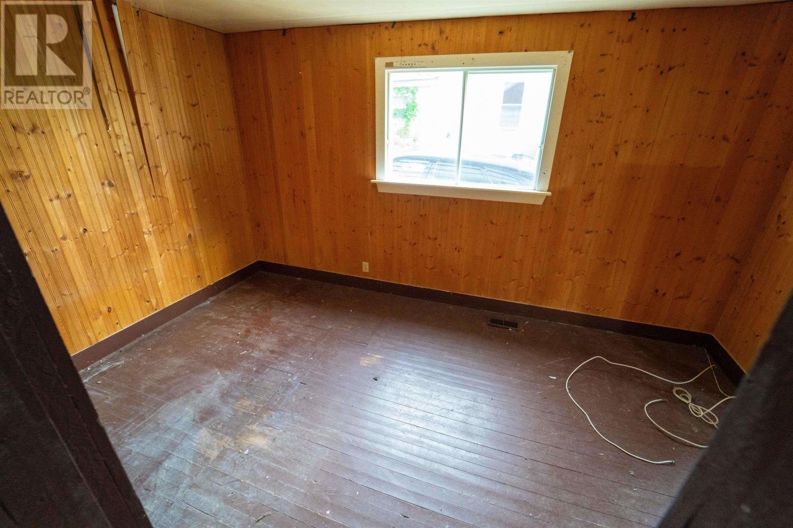 24 Pleasant Street, Springhill, Nova Scotia  B0M 1X0 - Photo 16 - 202625251