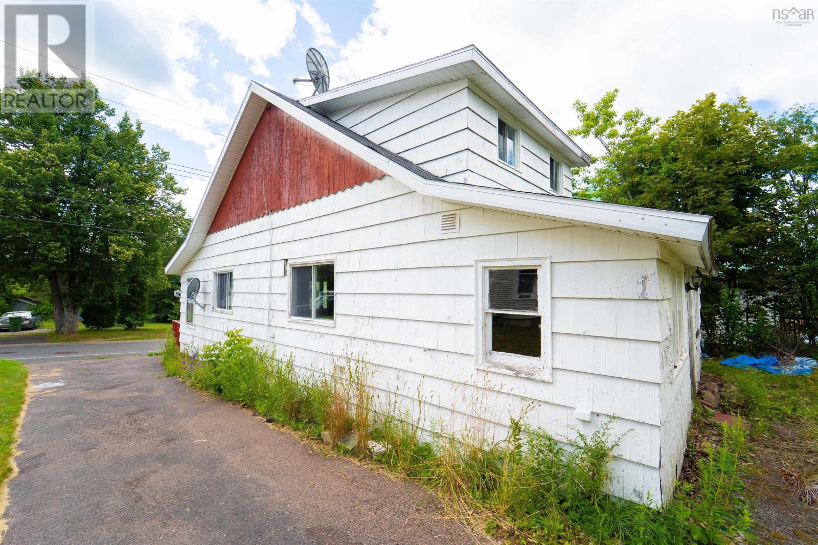 24 Pleasant Street, Springhill, Nova Scotia  B0M 1X0 - Photo 5 - 202625251