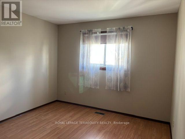 320 Myrtle Road E, Whitby, Ontario  L1H 7K4 - Photo 17 - E13868084