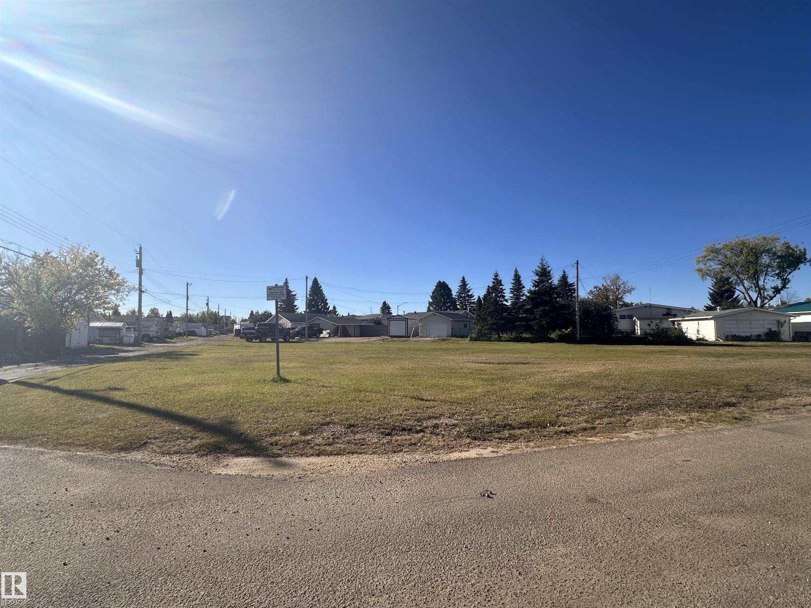 10647 106 ST